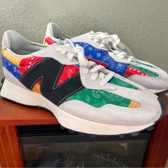 New Balance Other - New Balance x Shoe Palace 327 Unity Patchwork Bandana
